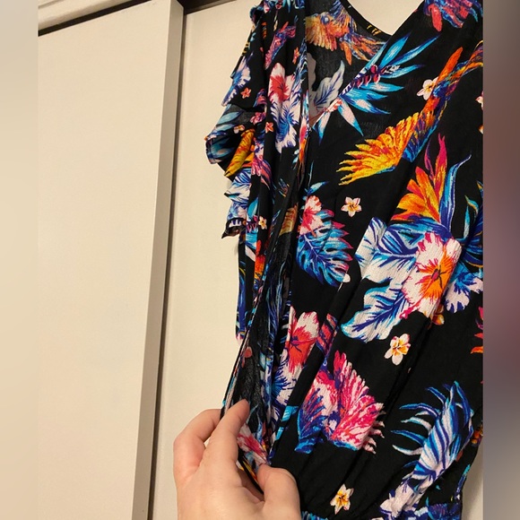 Floral Romper - Picture 4 of 7